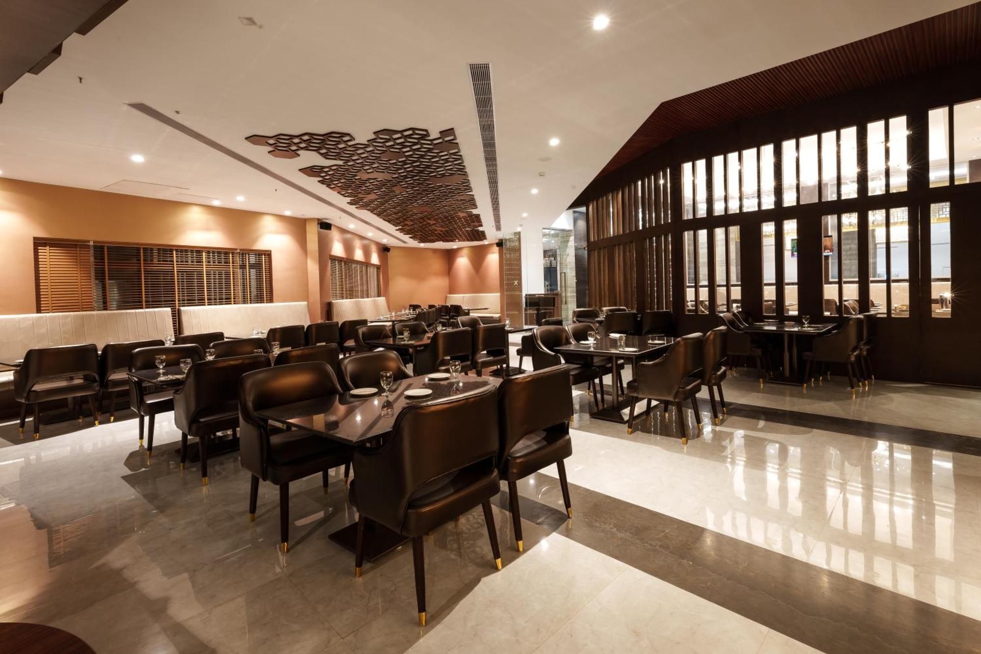 Pharos Hotels Chennai Exterior photo
