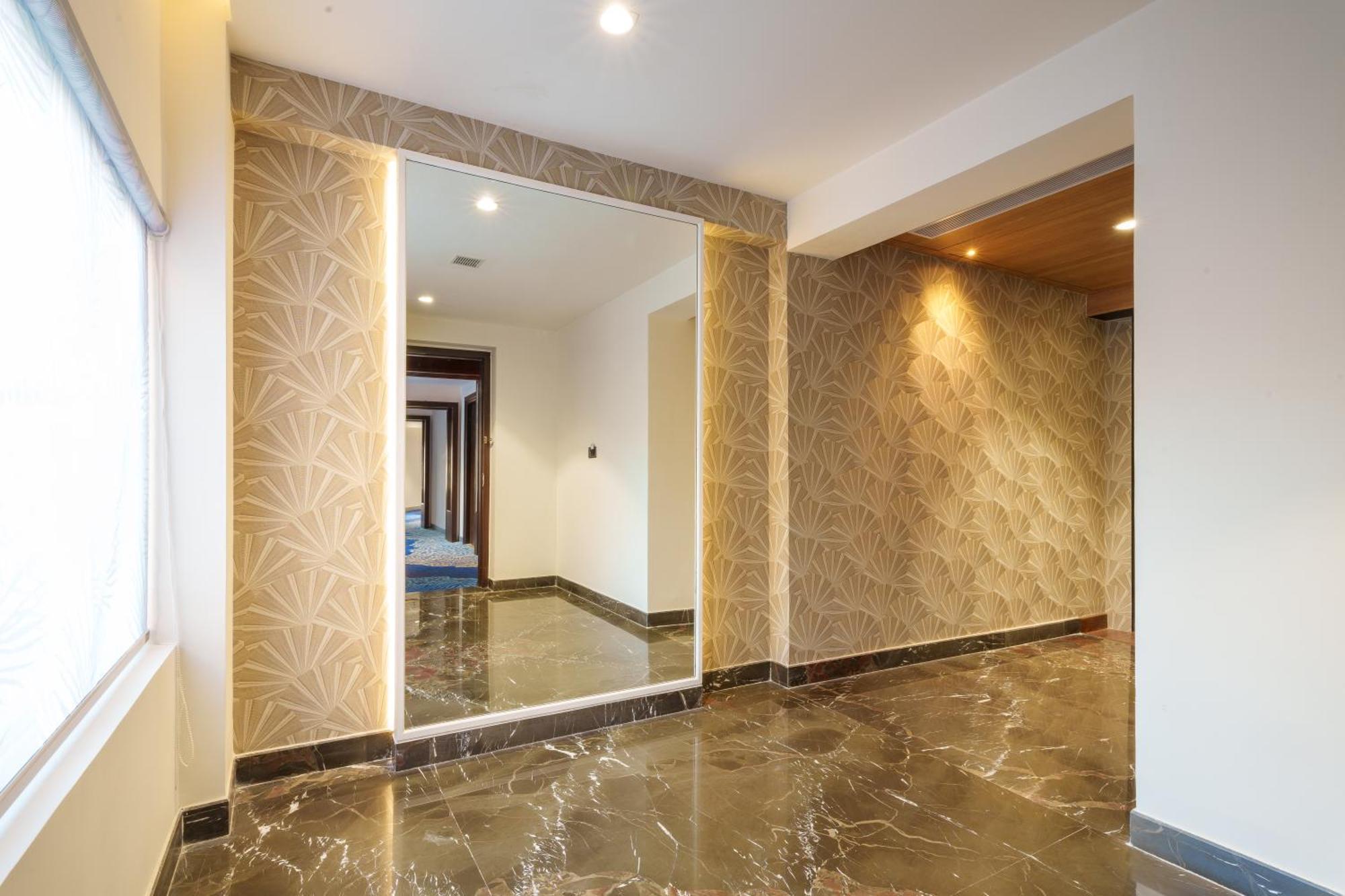 Pharos Hotels Chennai Exterior photo